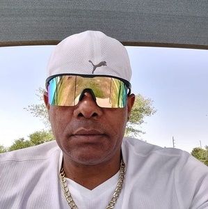 Meet your Posher, Juan carlos